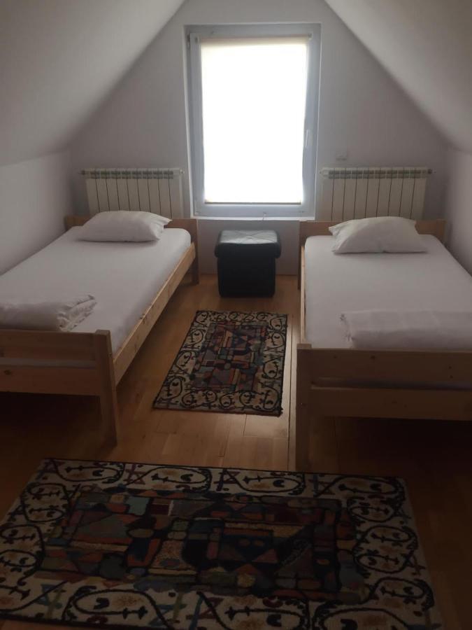 Apartmán Casa Flavia Sancraiu de Mures Exteriér fotografie